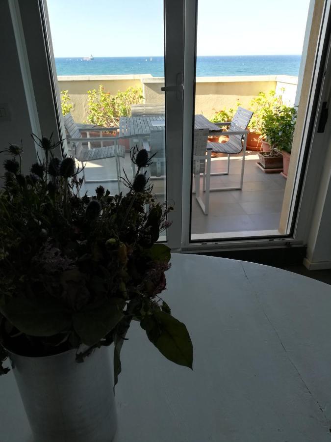 Casettalmar Apartment Бари Екстериор снимка