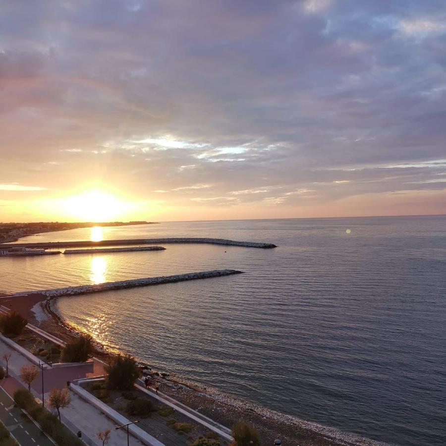 Casettalmar Apartment Бари Екстериор снимка